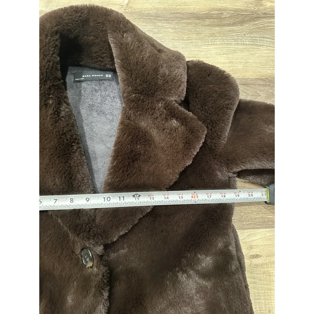 ZARA WOMAN Brown Faux Fur‎ Coat Jacket Button Front Collared Outerwear size XS